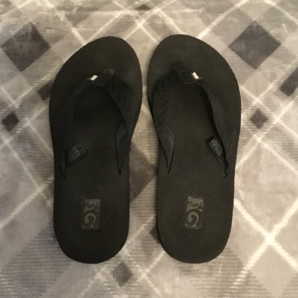 Teva Black Women's Sandals - Picture 1 of 3